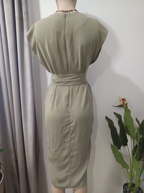Rochie ASOS verde sage spate
