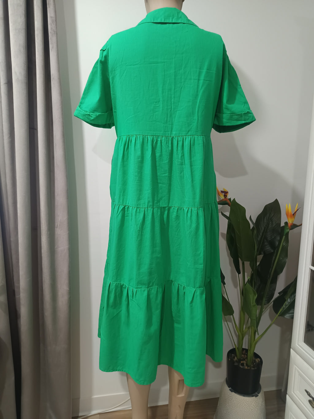 Rochie midi verde Dunnes spate