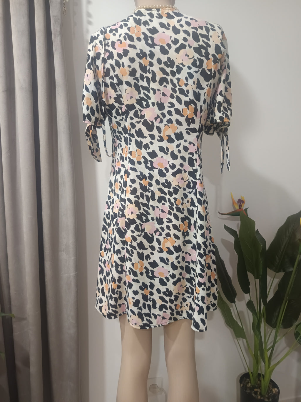 Rochie mini leopard floral Primark spate