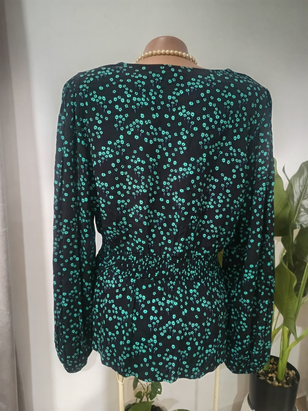 Bluză navy floricele turcoaz M&S spate