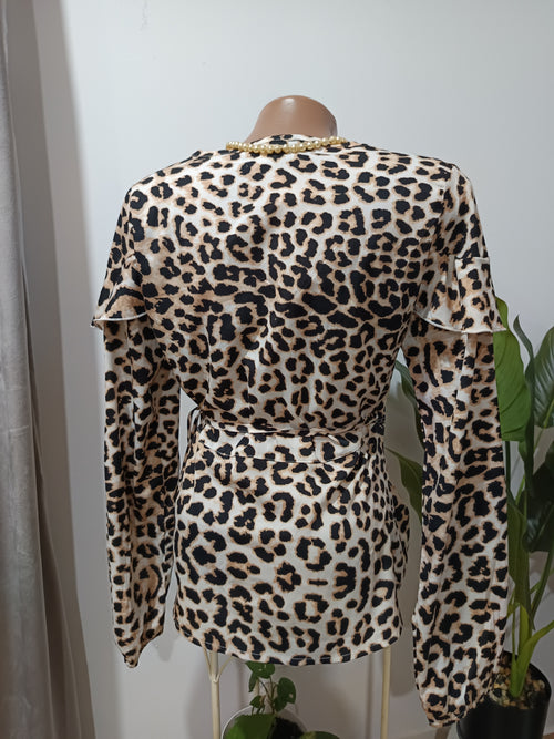 Bluză leopard petrecută volan Primark spate