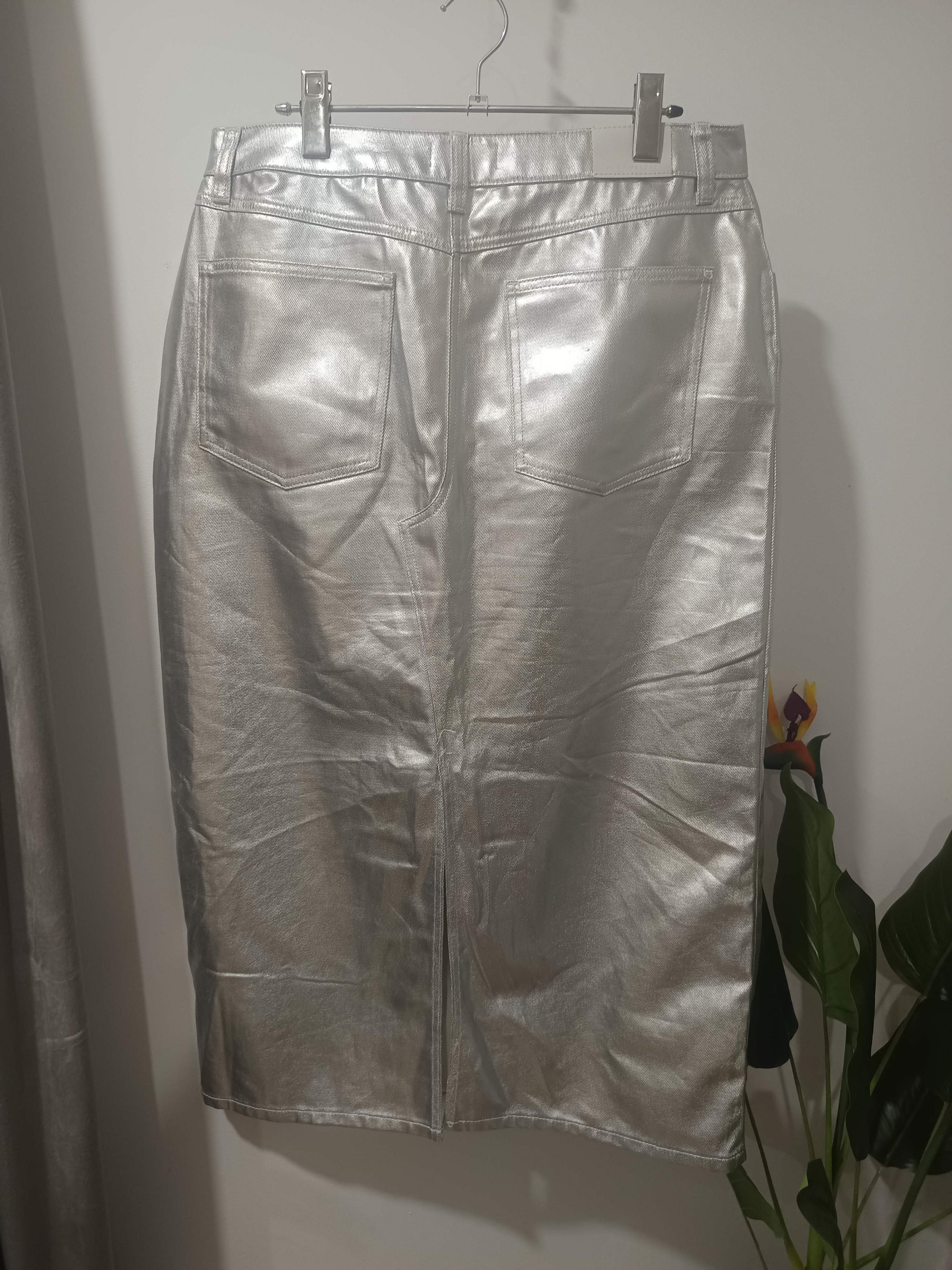Fustă midi metalică argintie Mint Velvet - spate