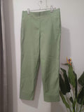 Pantaloni crop verde sage Gallery - față
