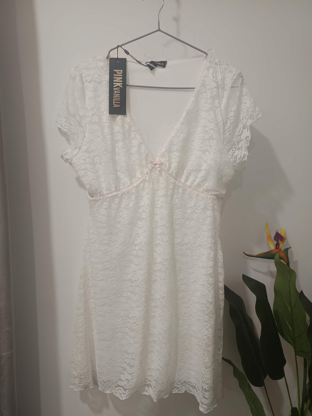 Rochie dantelă albă Pink Vanilla - față