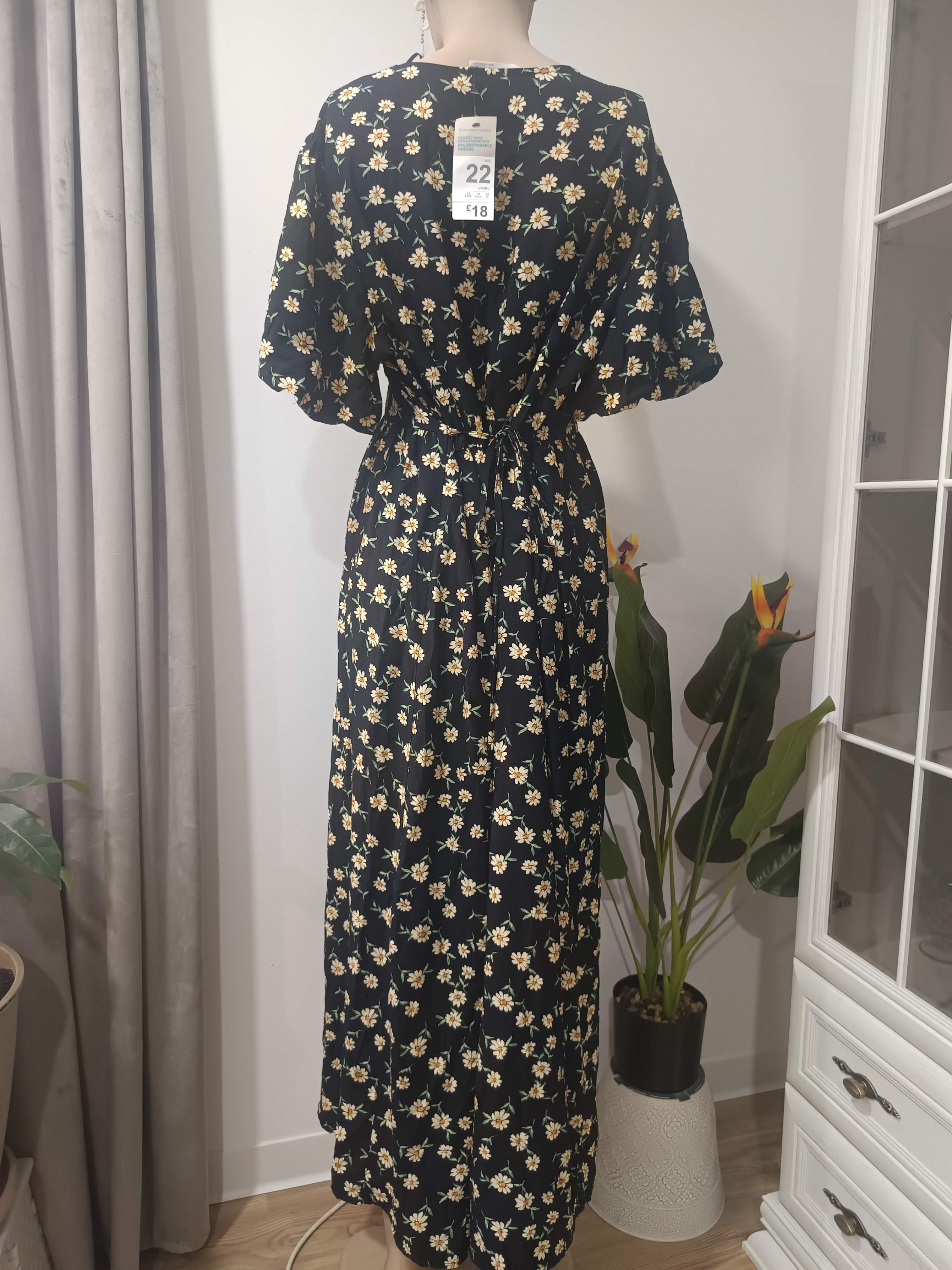 Rochie maxi neagră margarete Primark - spate