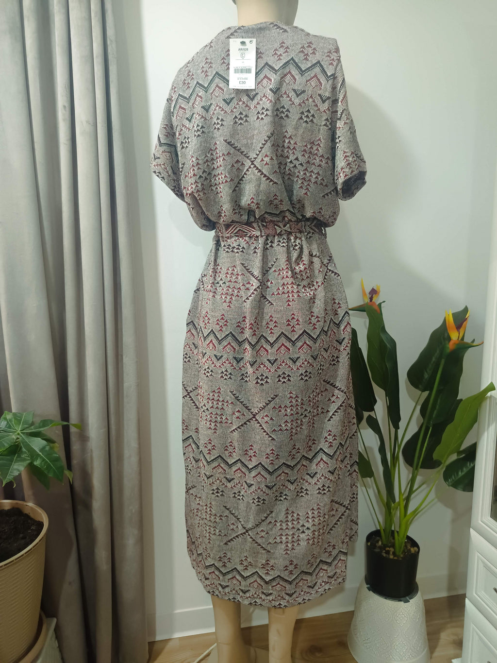 Rochie midi print aztec bej-maro Next - spate