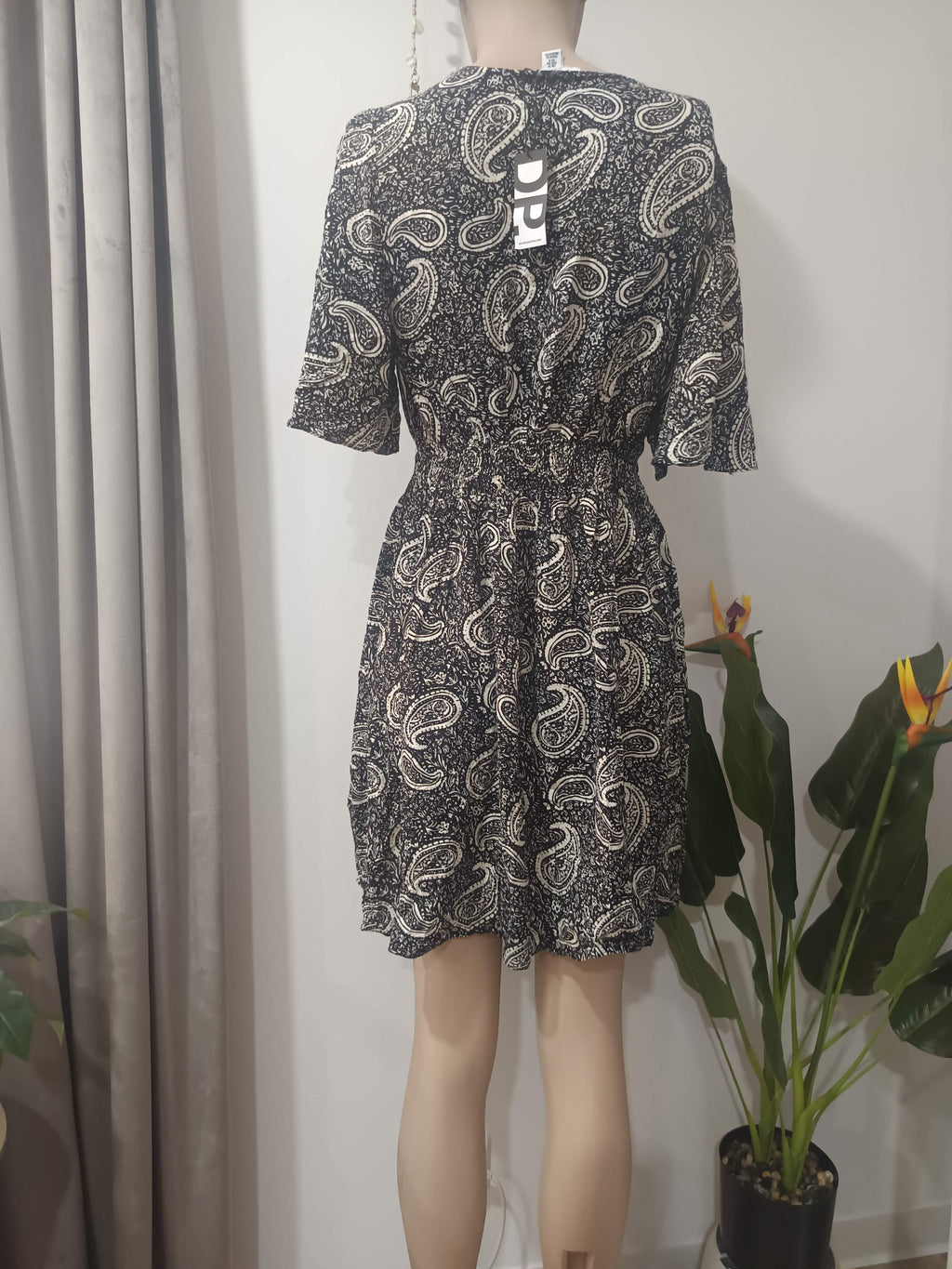 Rochie midi paisley negru-alb DP - spate