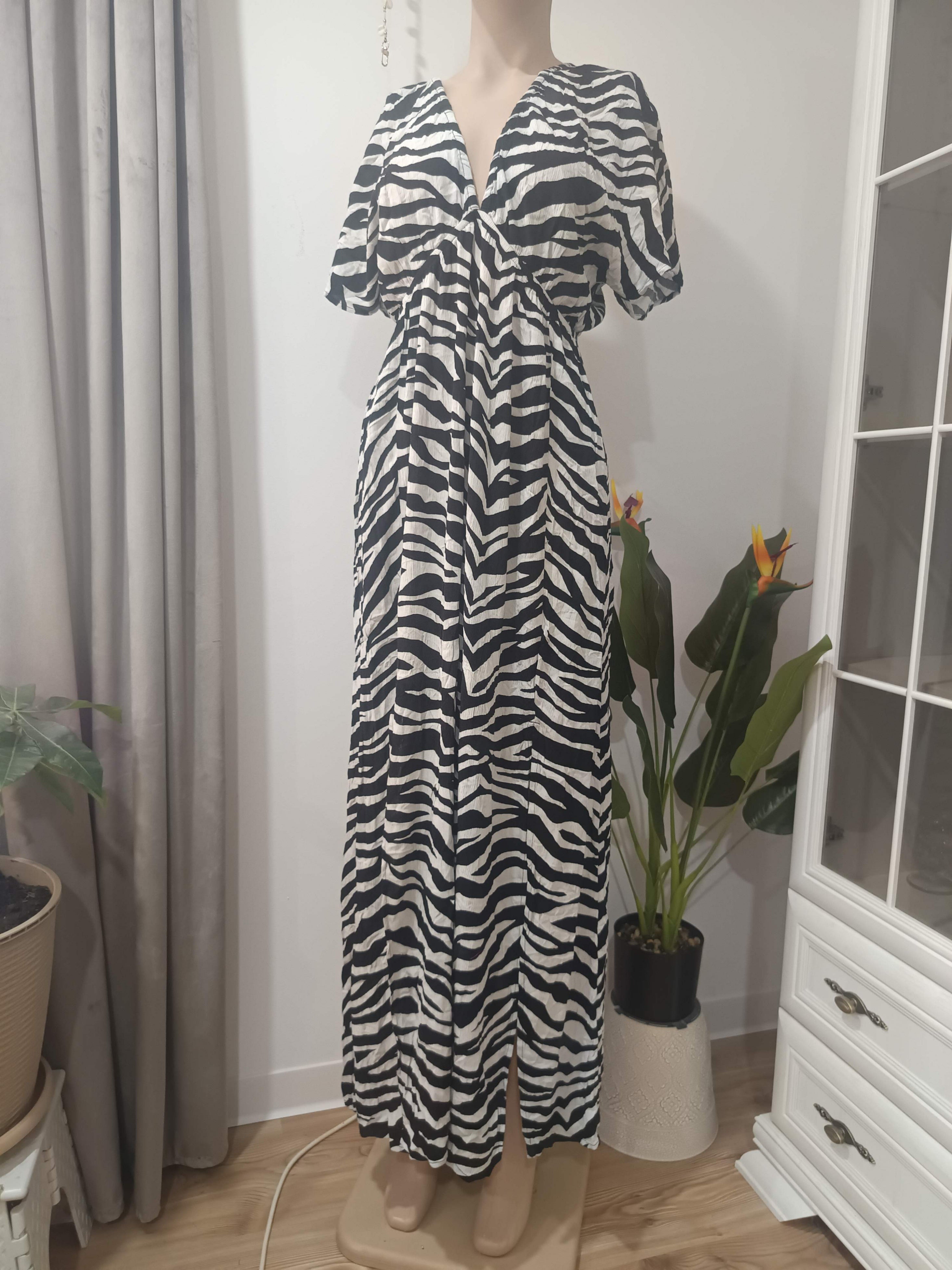 Rochie maxi zebra print nod răsucit New Look - față