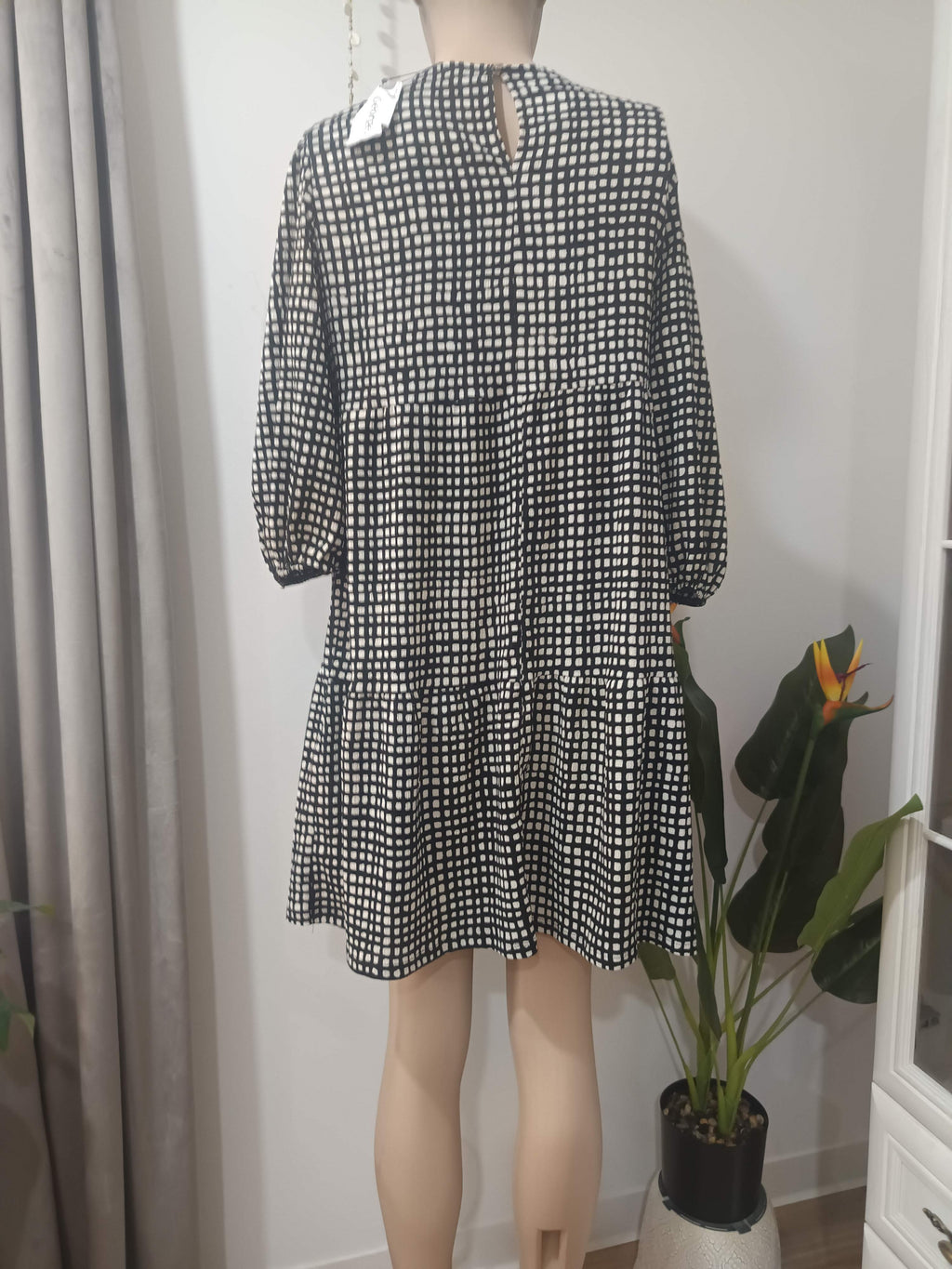 Rochie midi print pătrate negru-alb George - spate