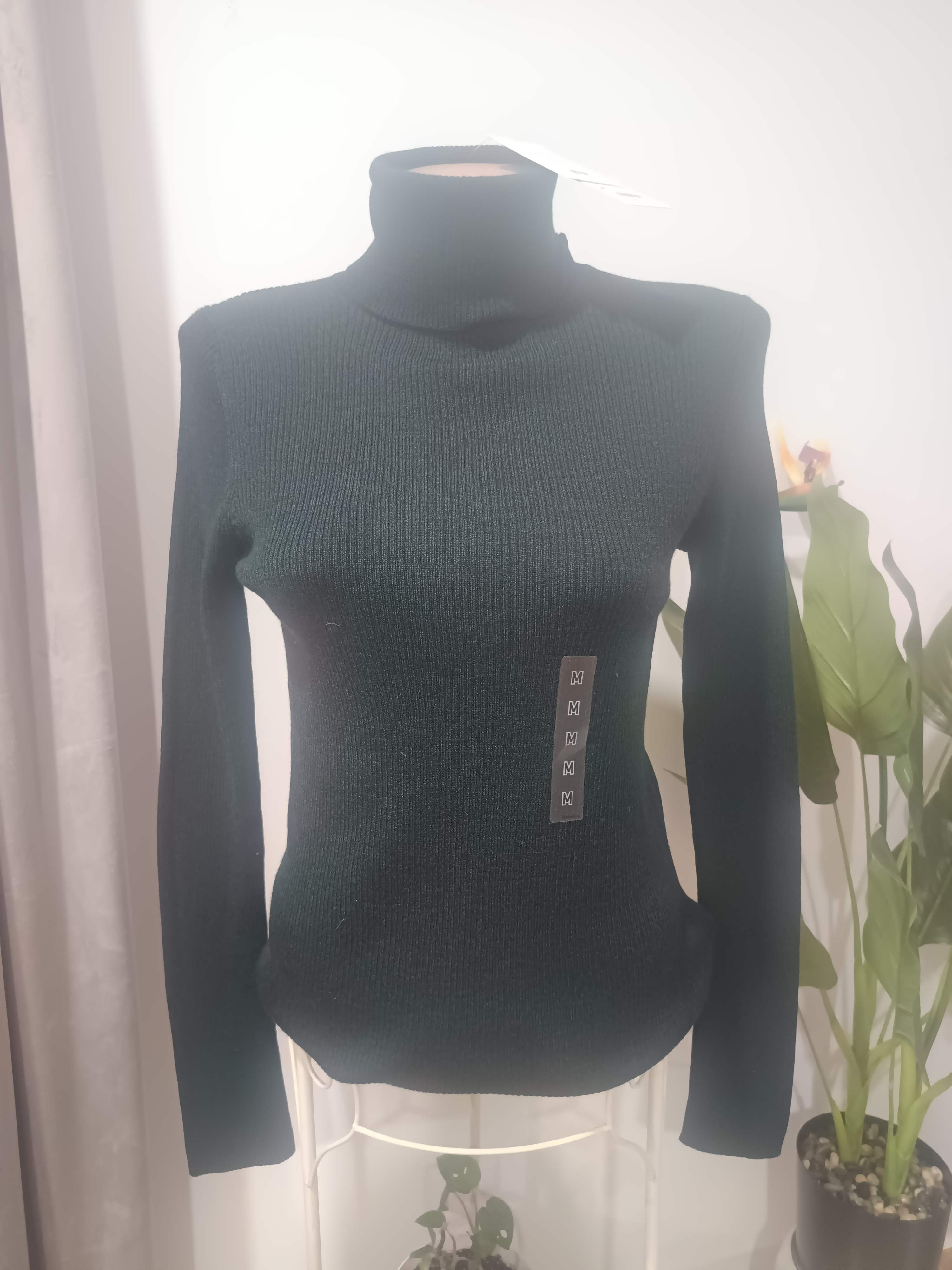 Bluza reiată neagră turtleneck Uniqlo - față