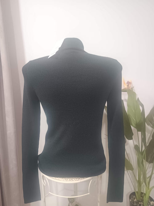 Bluza reiată neagră turtleneck Uniqlo - spate