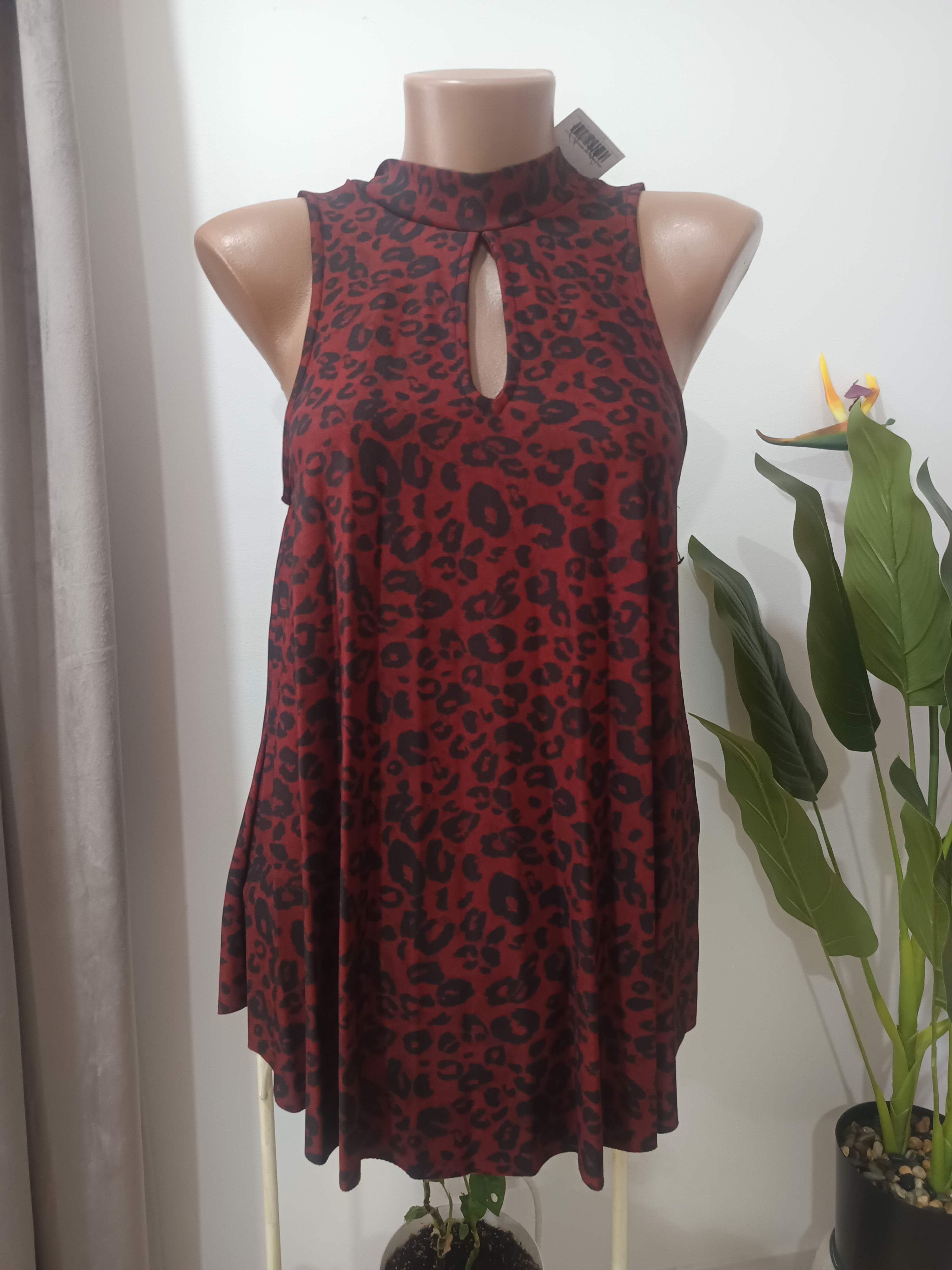 Rochie mini leopard roșu-negru guler înalt Next - față