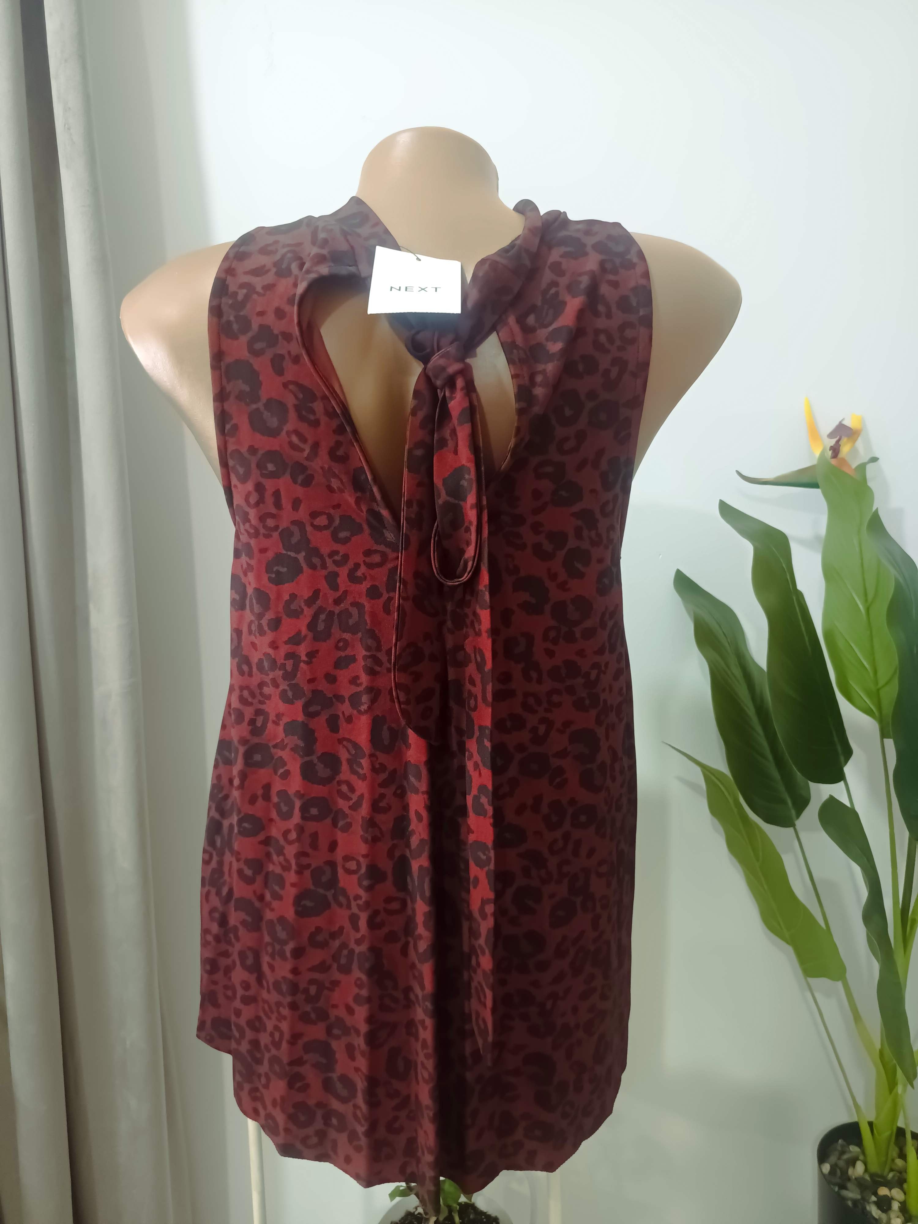 Rochie mini leopard roșu-negru spate gol Next - spate
