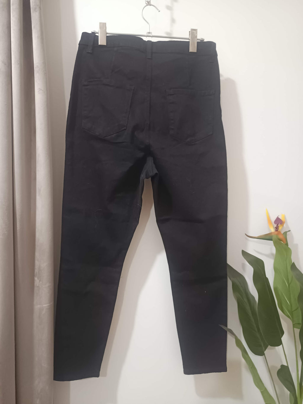 Jeans negri super high waist skinny Primark - spate