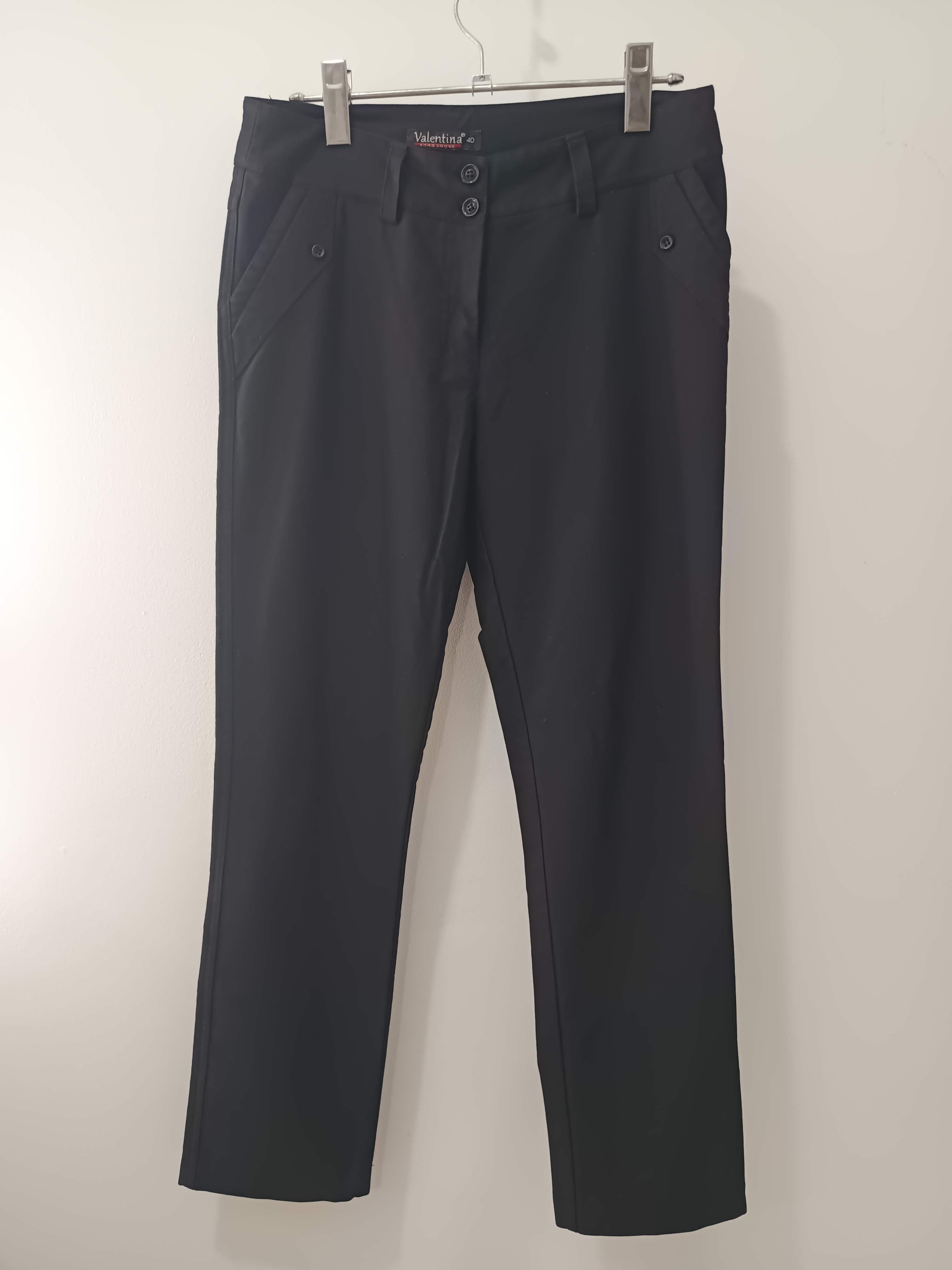 Pantaloni Slim 7/8 Negri cu Duble Nasturi