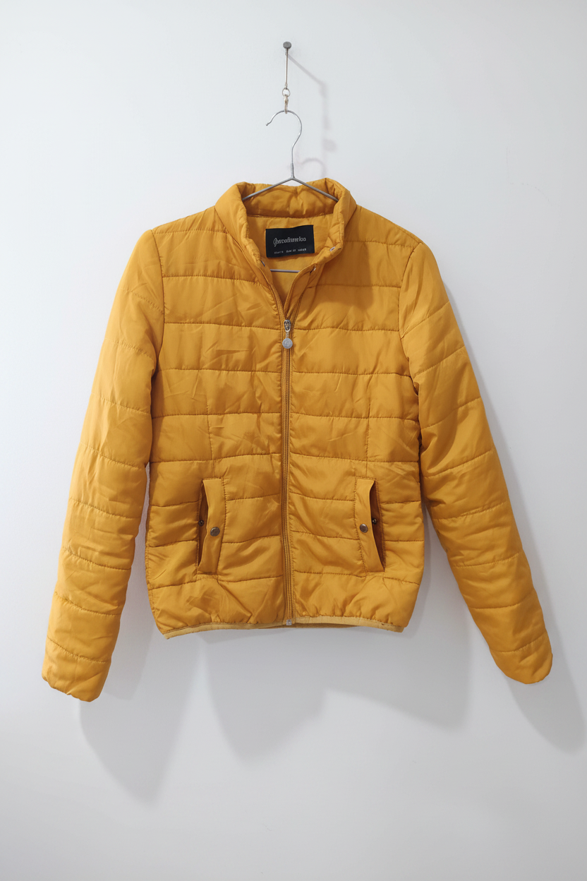 Geacă Puffer Galben Stradivarius - Față