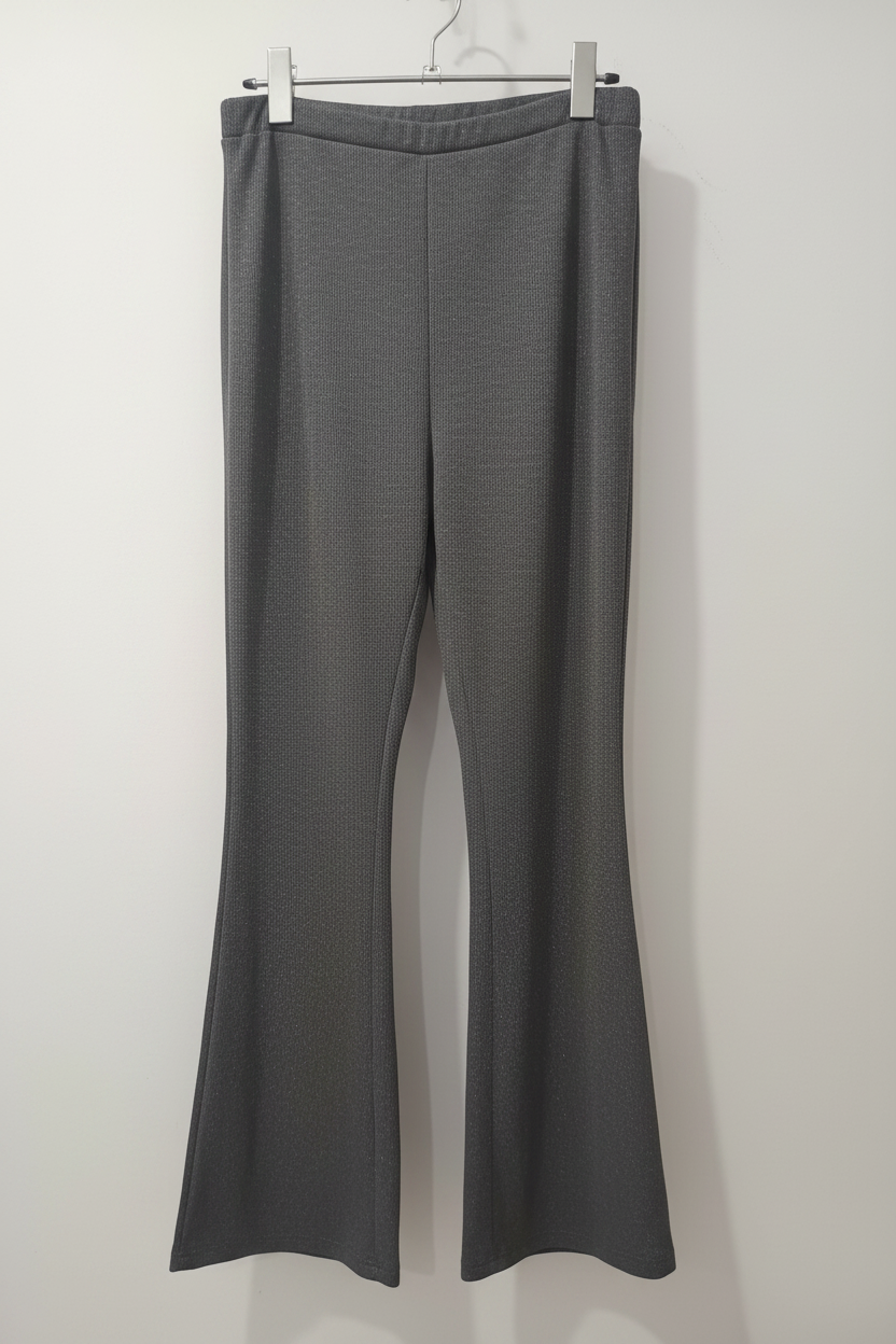 Pantaloni Flare Gri - Față