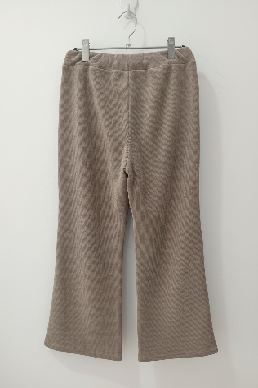 Pantaloni Flare Velur Bej - Spate