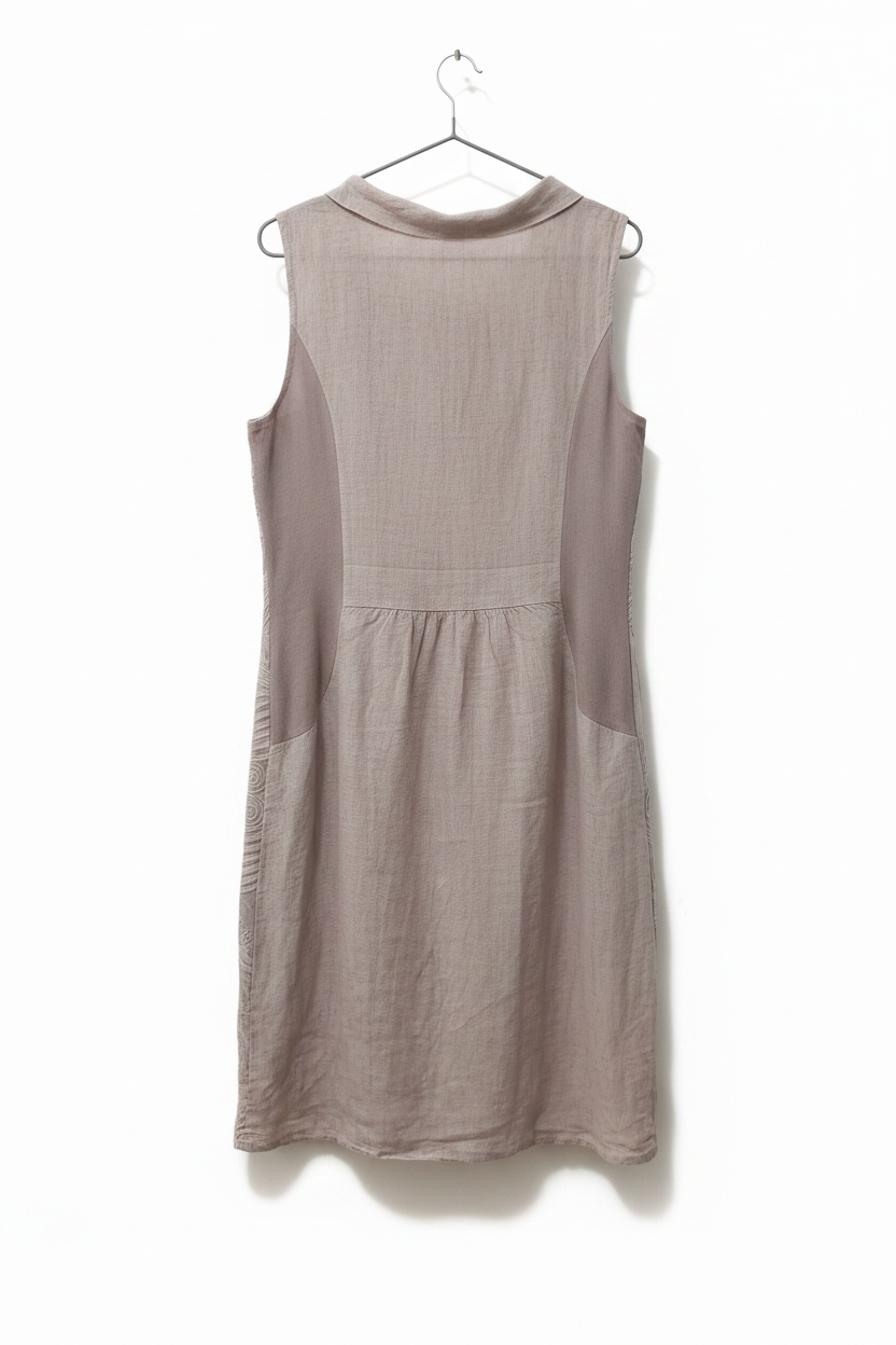 Rochie in italian spate fundal alb